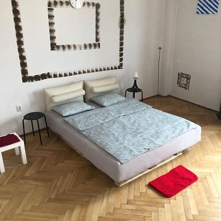 Pokoj 11A Διαμέρισμα Krasków Εξωτερικό φωτογραφία