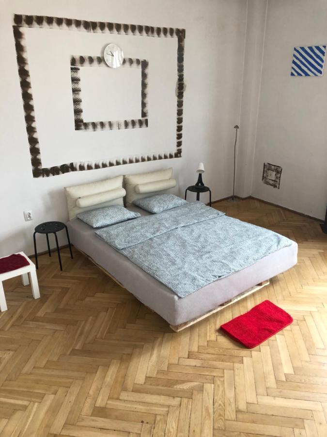 Pokoj 11A Διαμέρισμα Krasków Εξωτερικό φωτογραφία
